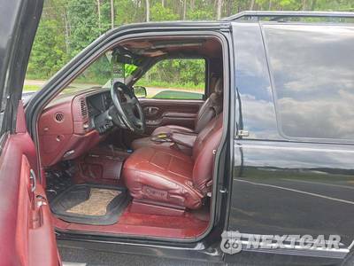 1995 Chevrolet Tahoe - zdjęcie 3 z 24 - miniatura