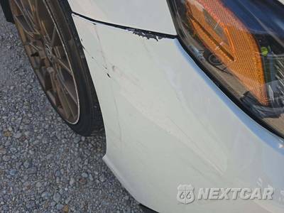 2023 Toyota Camry SE Nightshade Edition - zdjęcie 18 z 27 - miniatura