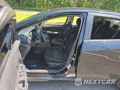 2024 Nissan Versa S - zdjęcie 3 z 24 - miniatura
