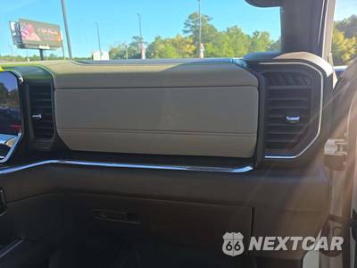 2024 Chevrolet Silverado 2500HD LTZ Crew Cab Medium Bed 1LZ - zdjęcie 16 z 21 - miniatura