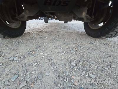 2015 Chevrolet Silverado 2500HD LTZ Crew Cab Medium Bed 1LZ - zdjęcie 17 z 33 - miniatura