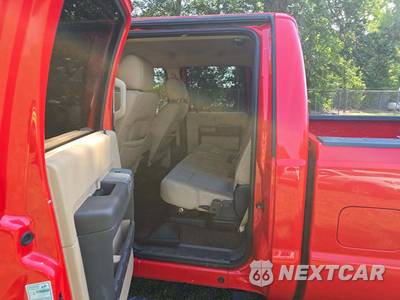 2016 Ford Super Duty F-250 XLT Crew Cab Medium Bed - zdjęcie 10 z 33 - miniatura