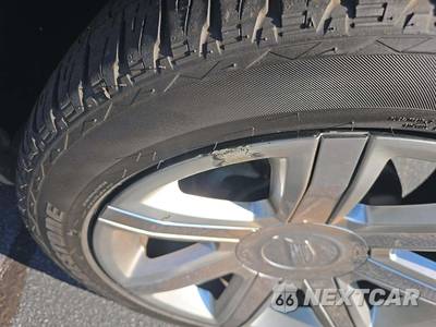 2015 Cadillac Escalade Luxury 1SB - zdjęcie 22 z 28 - miniatura