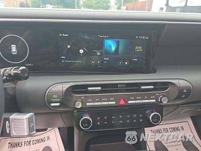 2026 Hyundai Palisade Limited - zdjęcie 7 z 22 - miniatura