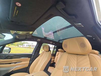 2025 Cadillac Escalade IQ Sport 2 1SG - zdjęcie 8 z 20 - miniatura