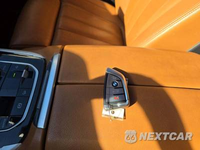 2021 BMW X7 Sports Activity Vehicle xDrive40i - zdjęcie 8 z 23 - miniatura