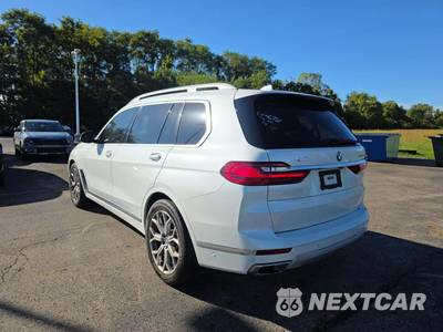 2021 BMW X7 Sports Activity Vehicle xDrive40i - zdjęcie 2 z 23 - miniatura