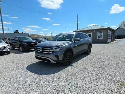 2022 Volkswagen Atlas Cross Sport V6 SE w/Technology