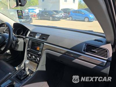 2017 Volkswagen Passat 1.8T SE w/Technology - zdjęcie 19 z 21 - miniatura