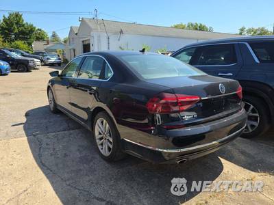 2017 Volkswagen Passat 1.8T SE w/Technology - zdjęcie 2 z 21 - miniatura