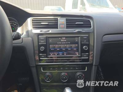 2021 Volkswagen Golf 1.4T - zdjęcie 10 z 26 - miniatura