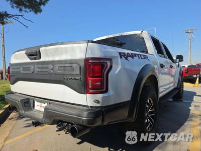2019 Ford F-150 Raptor Crew Cab Short Bed - zdjęcie 3 z 23 - miniatura