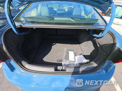 2026 Volkswagen Jetta SE - zdjęcie 14 z 21 - miniatura