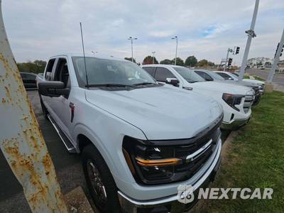 2025 Ford F-150 XLT Crew Cab Short Bed - zdjęcie 4 z 24 - miniatura