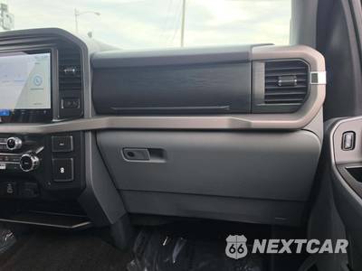2025 Ford F-150 XLT Crew Cab Short Bed - zdjęcie 19 z 24 - miniatura