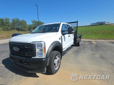 2025 Ford Super Duty F-550 Cab Chassis XL Crew Cab DRW