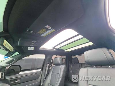 2026 Toyota Tundra i-FORCE MAX Platinum Crew Cab Short Bed - zdjęcie 11 z 22 - miniatura