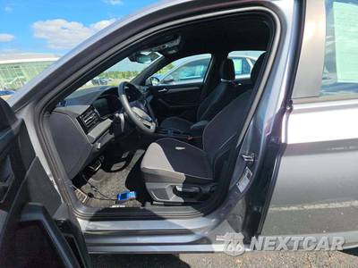 2026 Volkswagen Jetta Sport - zdjęcie 6 z 23 - miniatura