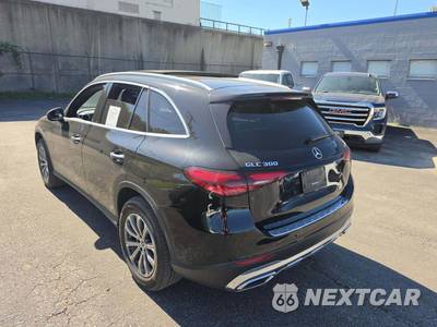 2023 Mercedes-Benz GLC 300 4MATIC - zdjęcie 2 z 22 - miniatura