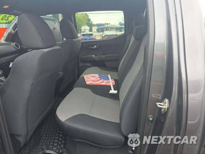 2020 Toyota Tacoma Crew Cab Long Bed - zdjęcie 10 z 19 - miniatura