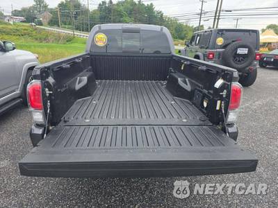 2020 Toyota Tacoma Crew Cab Long Bed - zdjęcie 11 z 19 - miniatura