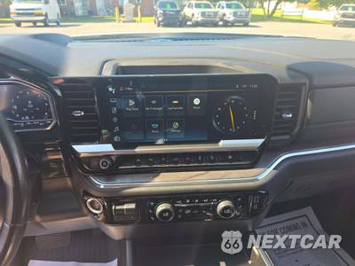 2023 Chevrolet Silverado 1500 LTZ Crew Cab Short Bed 1LZ - zdjęcie 7 z 18 - miniatura