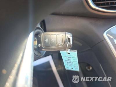 2023 Hyundai Santa Fe SE - zdjęcie 5 z 21 - miniatura