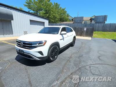 2022 Volkswagen Atlas Cross Sport V6 SE w/Technology