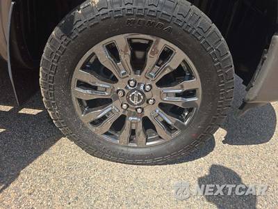 2019 Nissan TITAN XD Platinum Reserve Crew Cab Medium Bed - zdjęcie 24 z 27 - miniatura