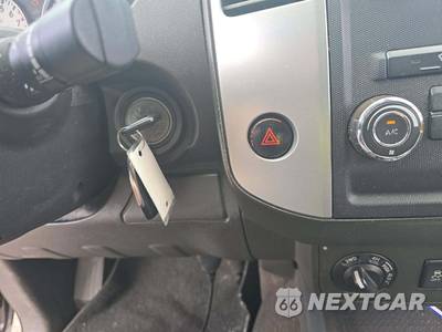 2012 Nissan Frontier PRO-4X Crew Cab Medium Bed - zdjęcie 5 z 29 - miniatura