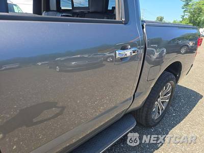 2017 Nissan TITAN SL Crew Cab Short Bed - zdjęcie 27 z 27 - miniatura