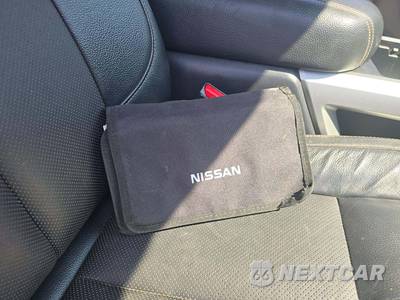 2017 Nissan TITAN SL Crew Cab Short Bed - zdjęcie 24 z 27 - miniatura