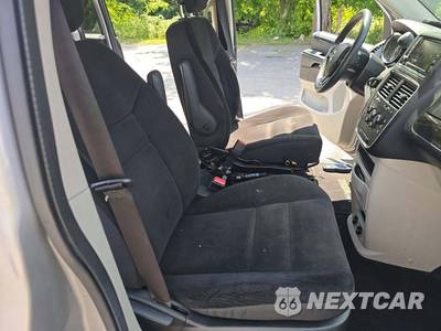 2017 Dodge Grand Caravan SE 121.2" WB - zdjęcie 16 z 32 - miniatura
