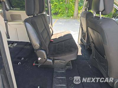 2017 Dodge Grand Caravan SE 121.2" WB - zdjęcie 14 z 32 - miniatura