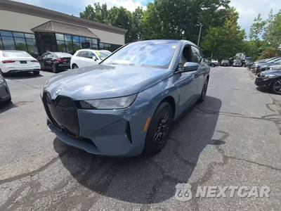 2026 BMW iX xDrive60