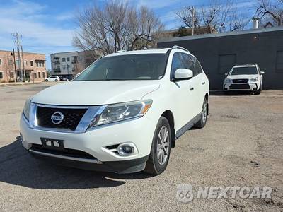 2016 Nissan Pathfinder SL - zdjęcie 1 z 41 - miniatura