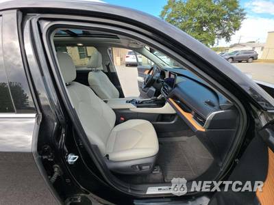 2024 Toyota Grand Highlander Hybrid Limited - zdjęcie 16 z 20 - miniatura