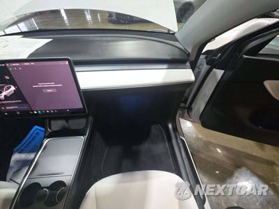 2021 Tesla Model Y Performance - zdjęcie 20 z 23 - miniatura