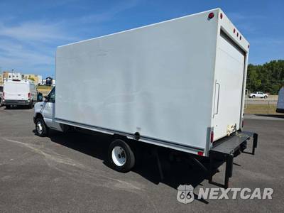 2024 Ford E-450 Cutaway DRW - zdjęcie 2 z 21 - miniatura