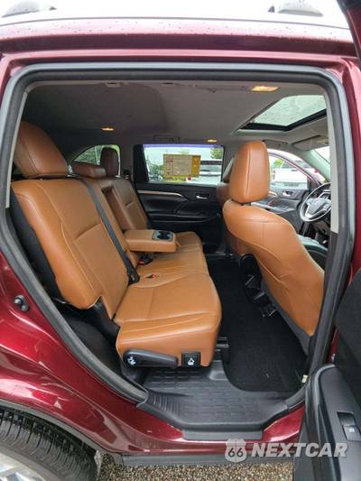 2018 Toyota Highlander Limited - zdjęcie 14 z 23 - miniatura