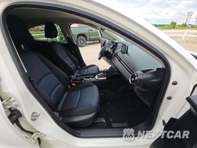 2017 Toyota Yaris iA Sedan - zdjęcie 15 z 24 - miniatura