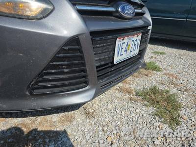 2014 Ford Focus Titanium Hatchback - zdjęcie 19 z 32 - miniatura
