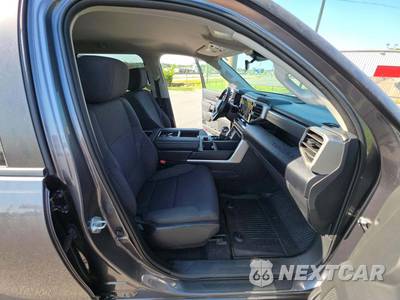 2024 Toyota Tundra SR5 Crew Cab Short Bed - zdjęcie 15 z 19 - miniatura
