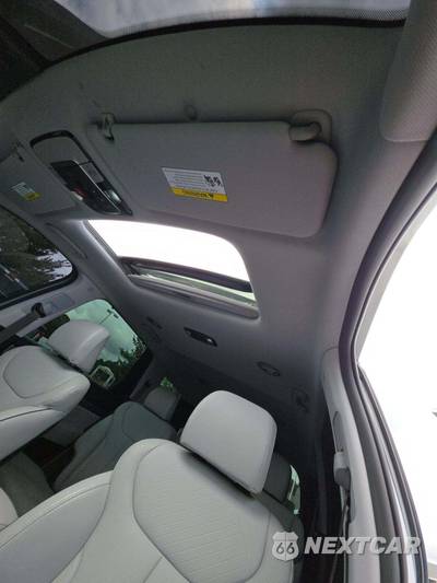 2025 Hyundai Palisade SEL Premium 7-Passenger - zdjęcie 8 z 19 - miniatura