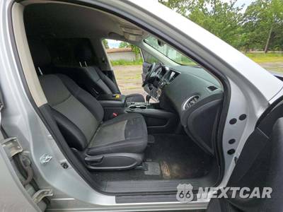 2018 Nissan Pathfinder SV - zdjęcie 16 z 23 - miniatura