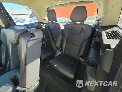 2019 Volvo XC90 T6 Momentum - zdjęcie 14 z 29 - miniatura