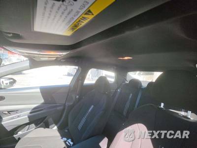 2025 Hyundai Elantra SEL Sport - zdjęcie 11 z 21 - miniatura