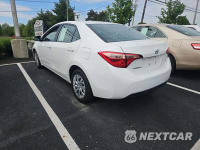 2017 Toyota Corolla LE Sedan - zdjęcie 2 z 27 - miniatura