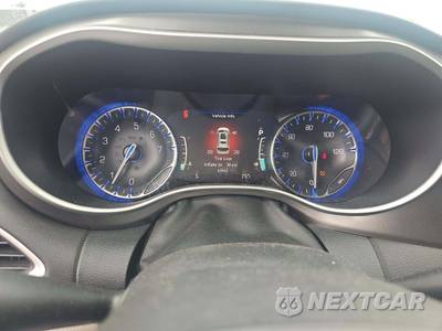 2024 Chrysler Pacifica Touring L 121.6" WB - zdjęcie 9 z 20 - miniatura