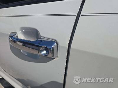 2013 Toyota Sequoia Platinum - zdjęcie 24 z 34 - miniatura